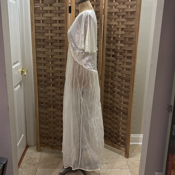 Sedu - Picture 4 of 7